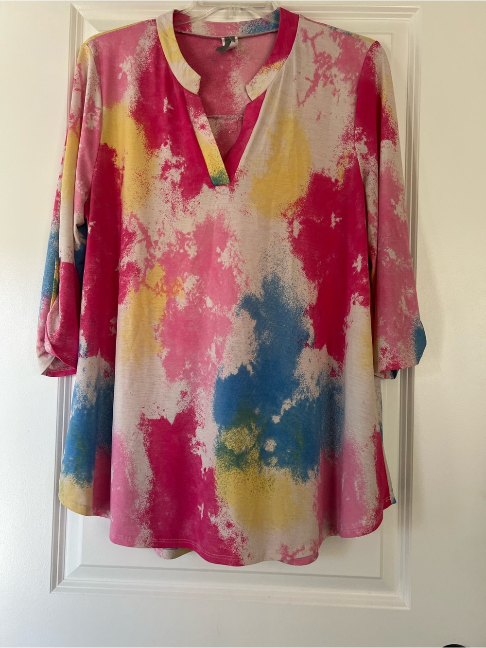 V-Neck Tie-Dye Tunic Top in Pink Multi